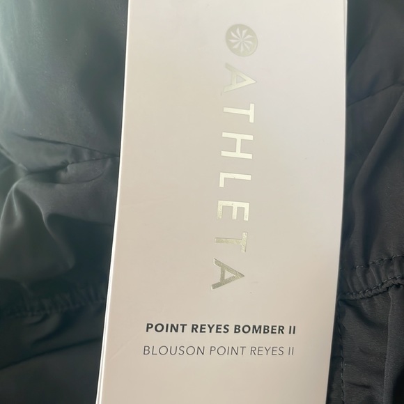 NWT Athleta Point Reyes Bomber Black Medium - Picture 8 of 10